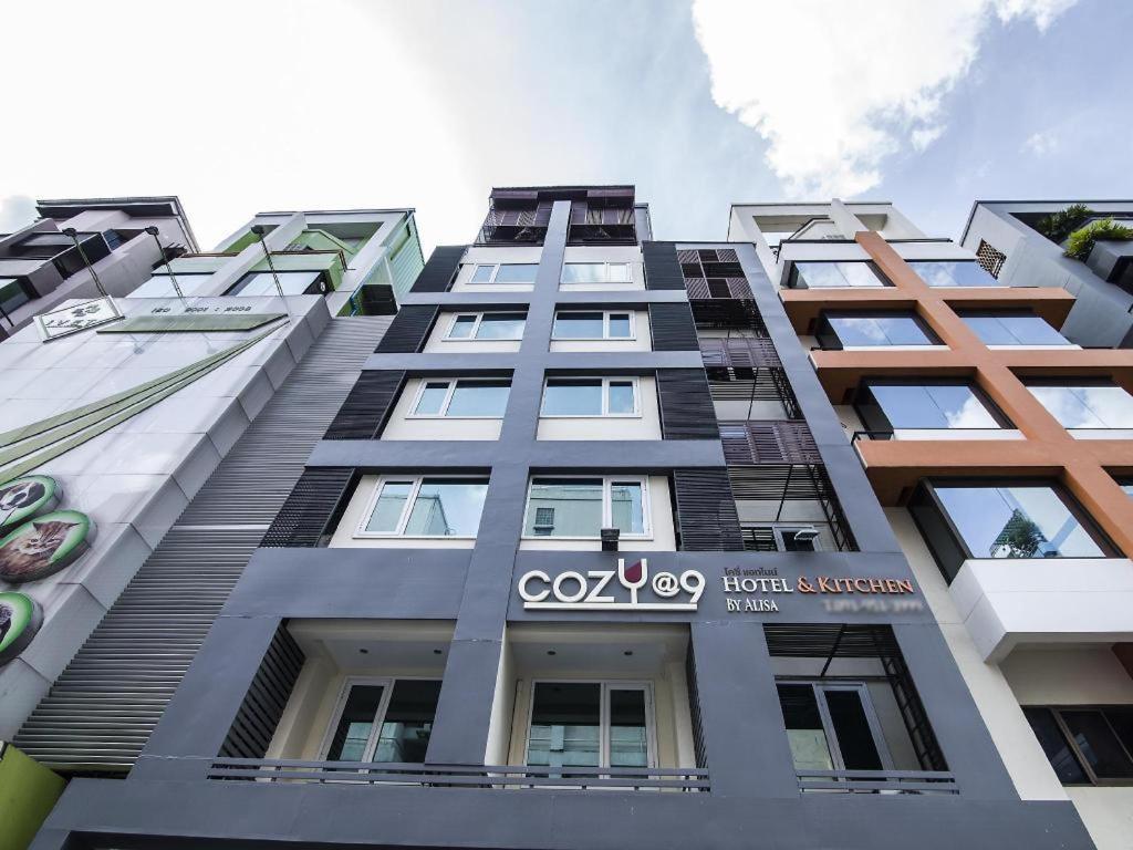 Hotel Cozy At 9 And Kitchen Bangkok
